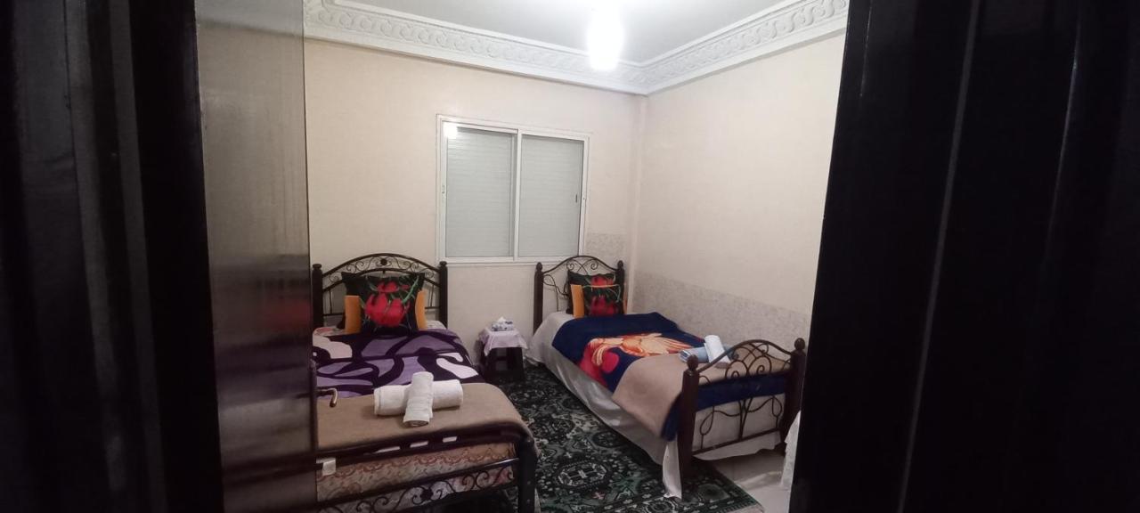 Chambre Prive Private Room Aeroport Mohamed 5 Deroua Kültér fotó